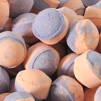 Fabricante y distribuidor de mini bolas efervescentes con aroma de naranja y pachulí - Venta a minoristas