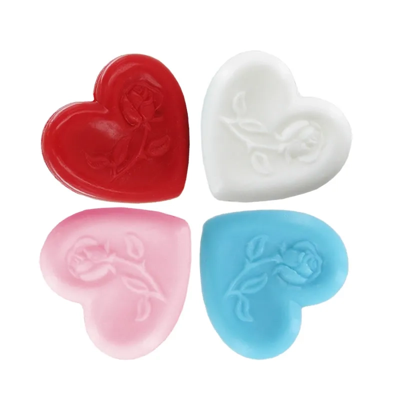 Savon forme cœur avec rose blanche - Sac 50
